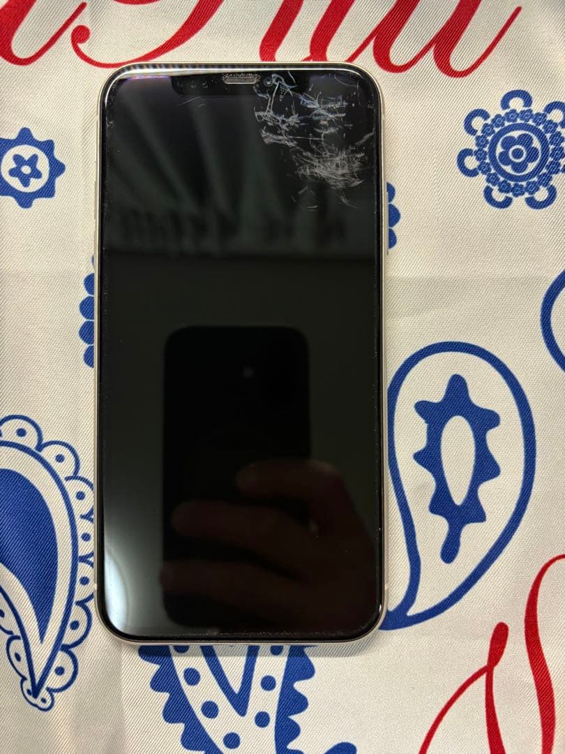 iPhone11バッテリー88％SIMフリー64GBホワイト