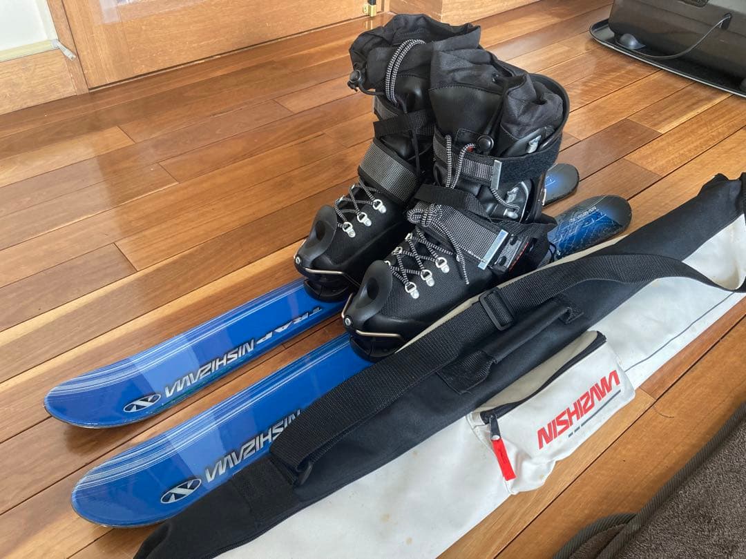 ショートスキー(ファン)ボード板と収納ケースとソフトブーツ27cmセット