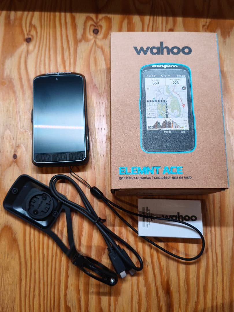 Wahoo ELEMNT ACE サイクルコンピューター 本体 フィルム付
