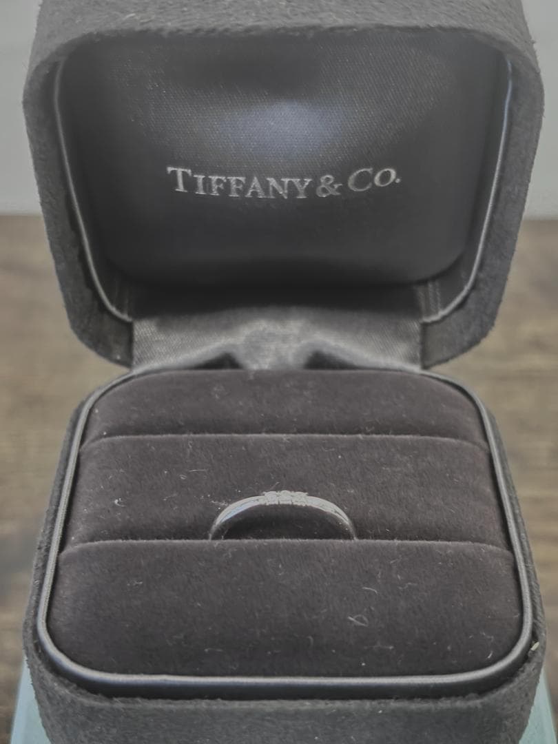 ティファニー クラシック バンドリング Pt950プラチナ×ダイヤモンド 6号