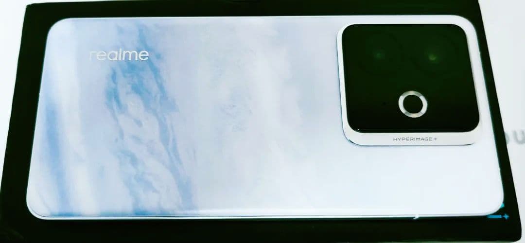 【ほぼ新品未使用】realme GT7 Pro racing edition