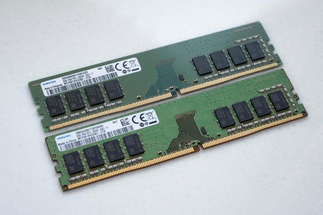 メモリー SAMSUNG DDR4 PC4-2666V-UA2 16GB(8GBx2)