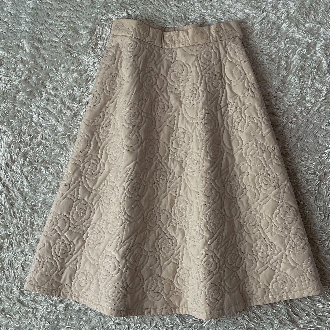 【新品】エムズグレイシー カメリア柄キルティングスカート25年モデル
