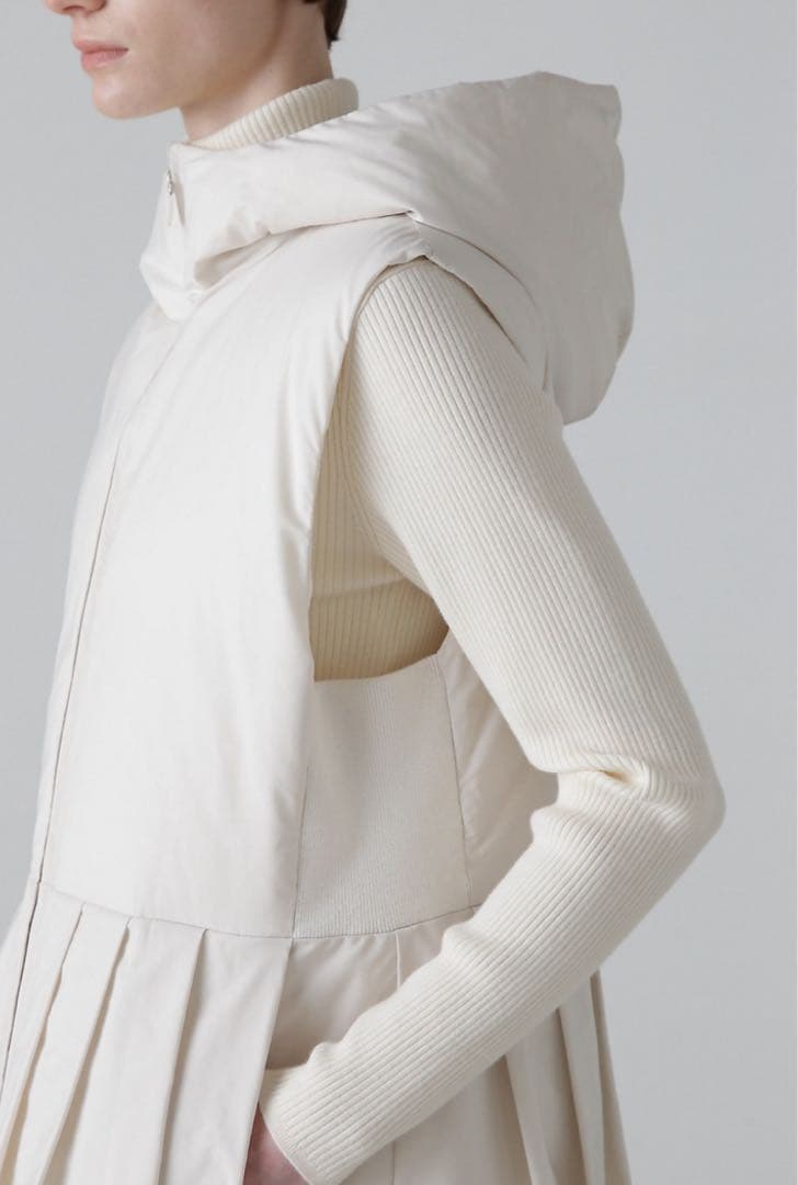 ADORE 82,500円 24A/W パディッドダウンベスト