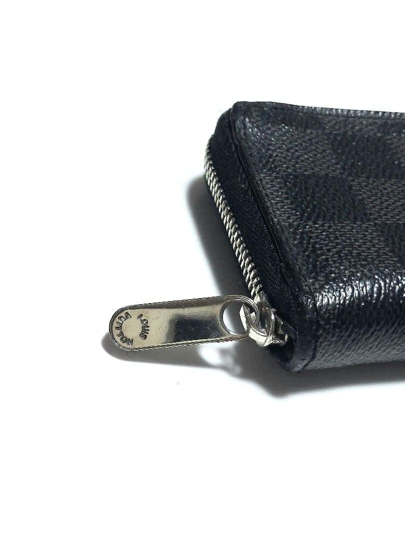 ルイヴィトン ダミエグラフィット　ケース