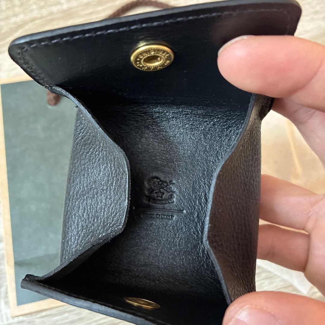 IRBISONTE ブラック ケース