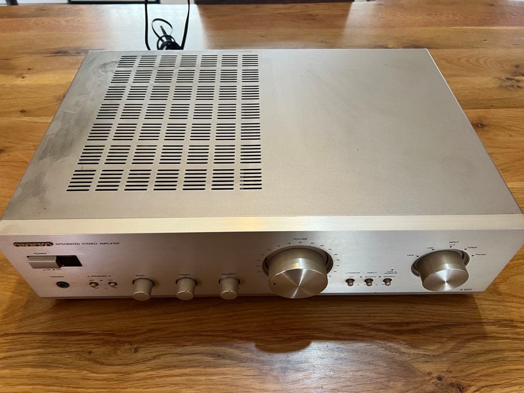 ONKYOオンキョー アンプ Integra A-924 リモコン付
