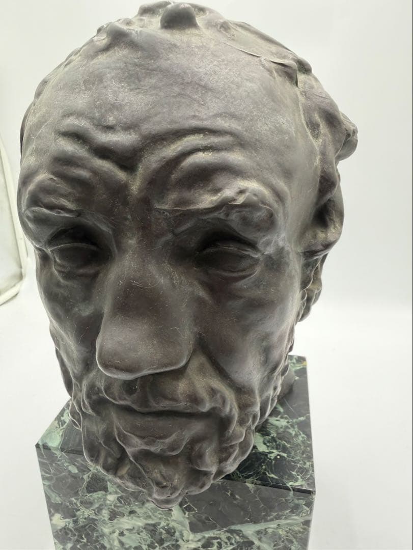 鼻のつぶれた男　オーギュスト・ロダン