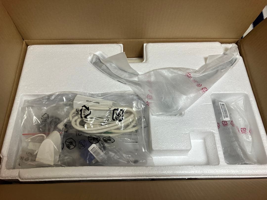 04 LG 24MP88HV-S モニター