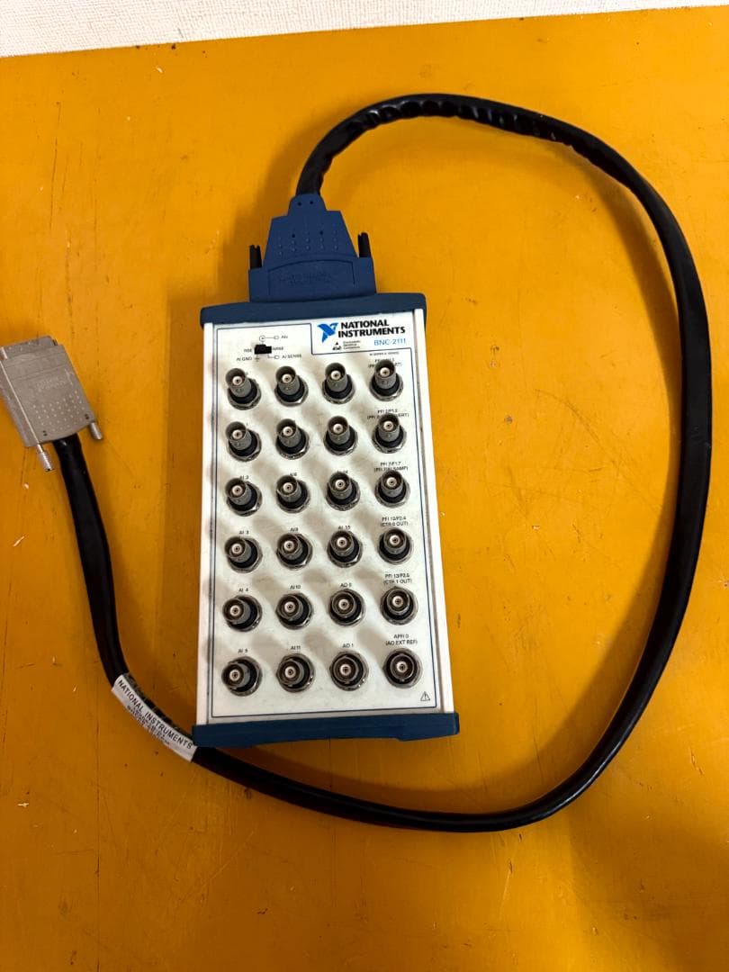 National Instruments 端子台 BNC-2111