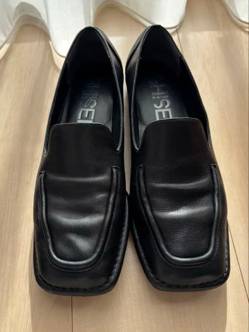 SHISEIのローファー　23.5センチ