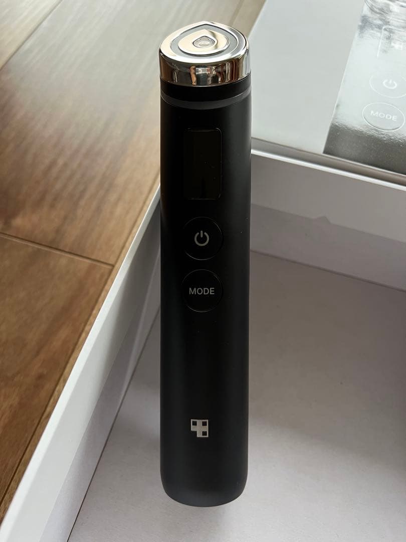 メディキューブ AGE-Rブースタープロ 美顔器&グローセラム3本