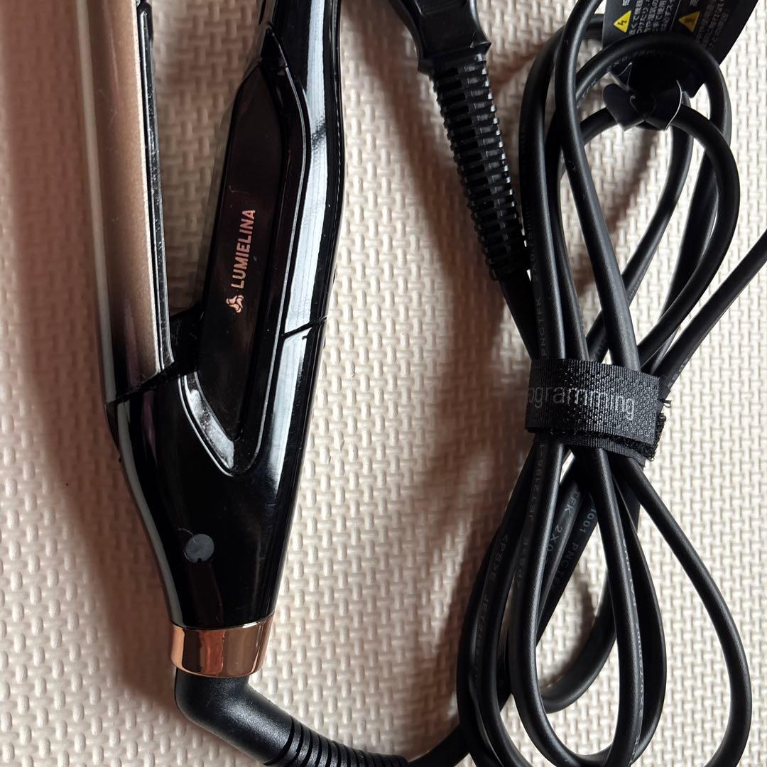 LUMIELINA ストレートヘアアイロン ブラック