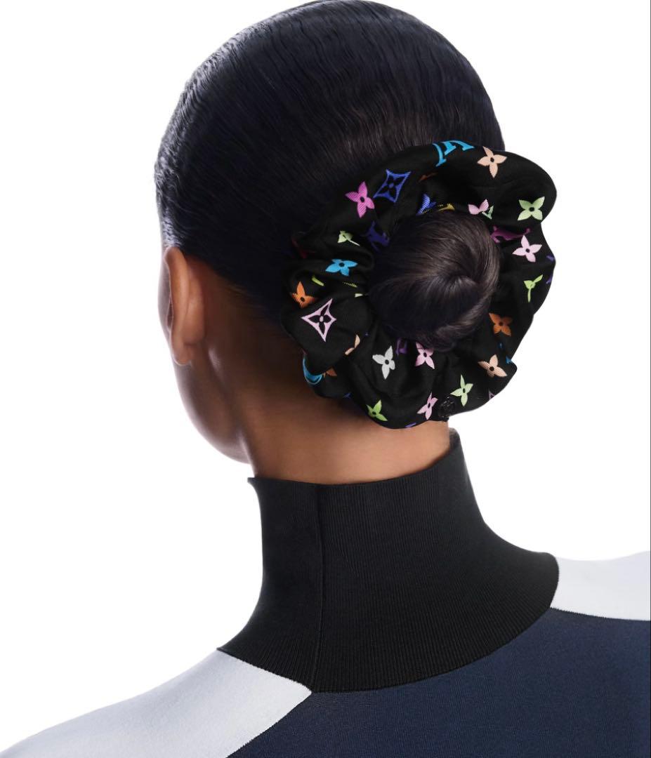 Louis Vuitton モノグラムシュシュ ブラック・マルチカラー 村上隆