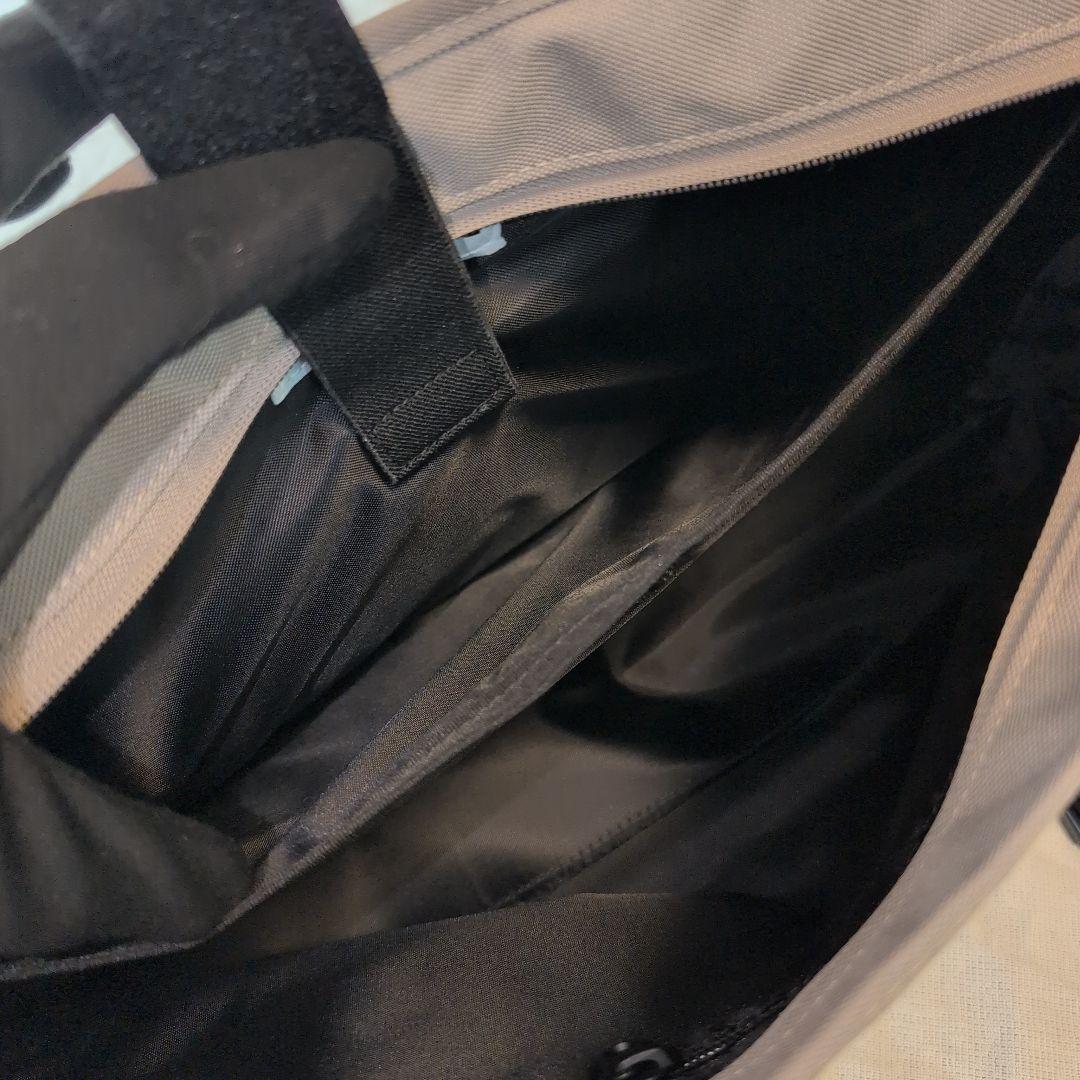 新品 ノースフェイス / ホワイトレーベル メッセンジャーバッグ L ベージュ