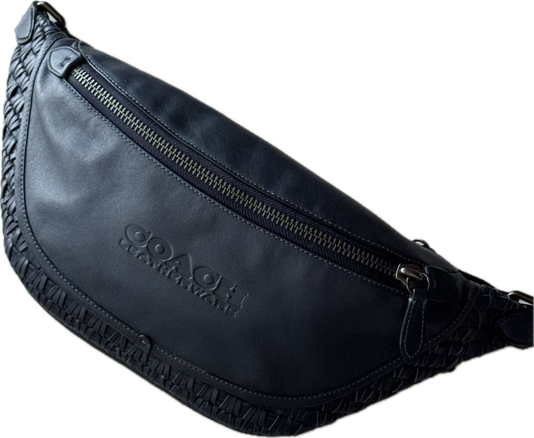 ☆COACH☆ ダークブルー ボディバッグ　メンズ&レディース