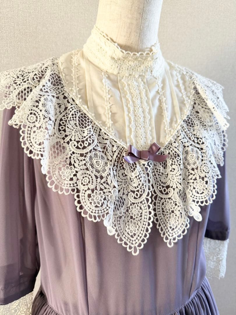 Innocent World 〈野に咲く薔薇のワンピース〉