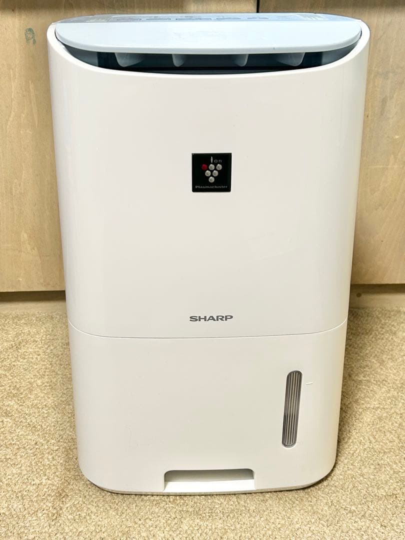 SHARP 衣類乾燥除湿機 プラズマクラスター　2017年製　美品