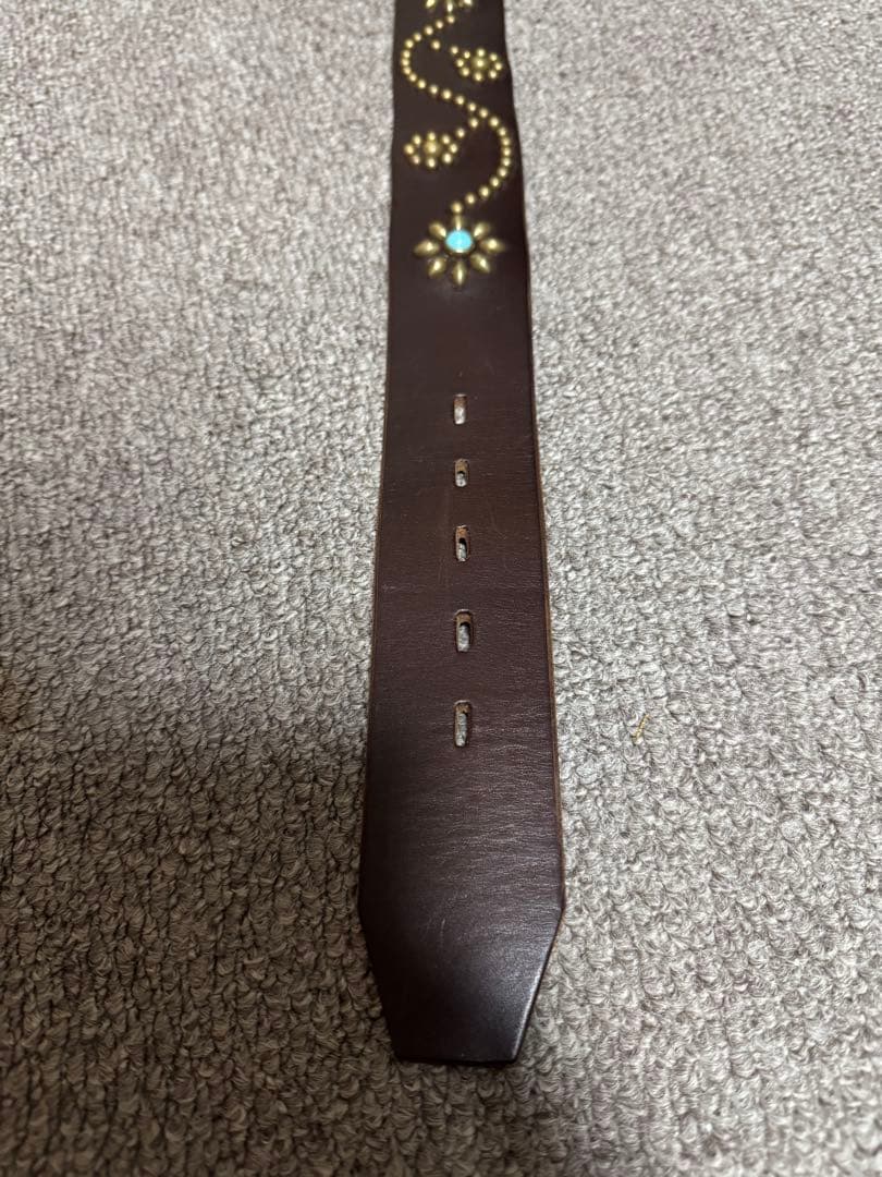 未使用級超美品 HTC ターコイズフラワースタッズベルト 34inch