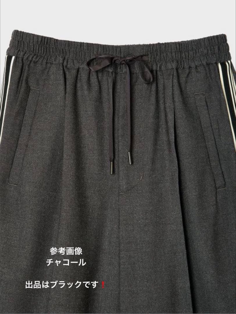 ノーカラージャケットとサイドラインパンツ40 セットアップ