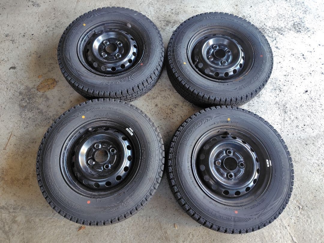 ダンロップ 145/80R12 78/80N 軽バン スタッドレスタイヤセット