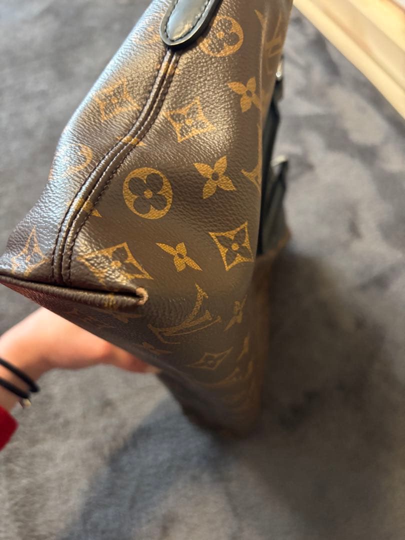 ルイヴィトン モノグラム マカサー ポルトドキュマン ジュール ハンドバッグ