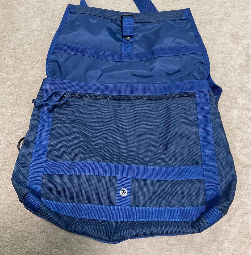 美品　BRIEFING fleet messenger 13 ネイビー