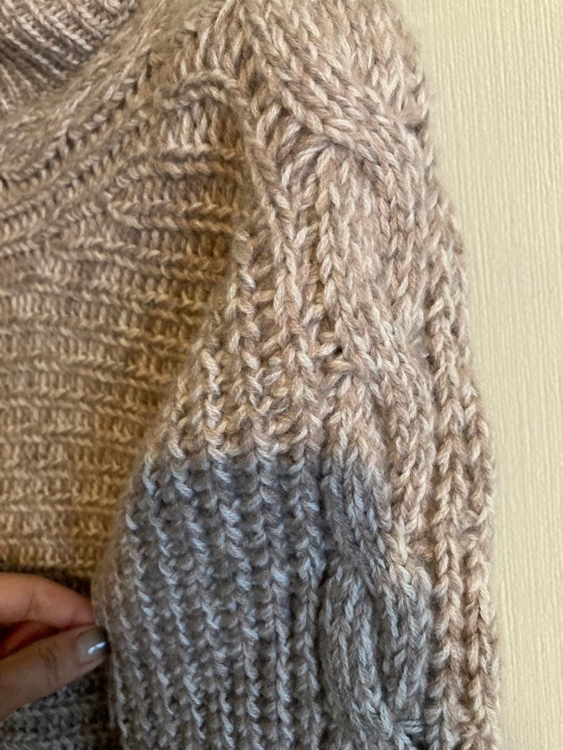 cruciani カシミヤハイネックニット