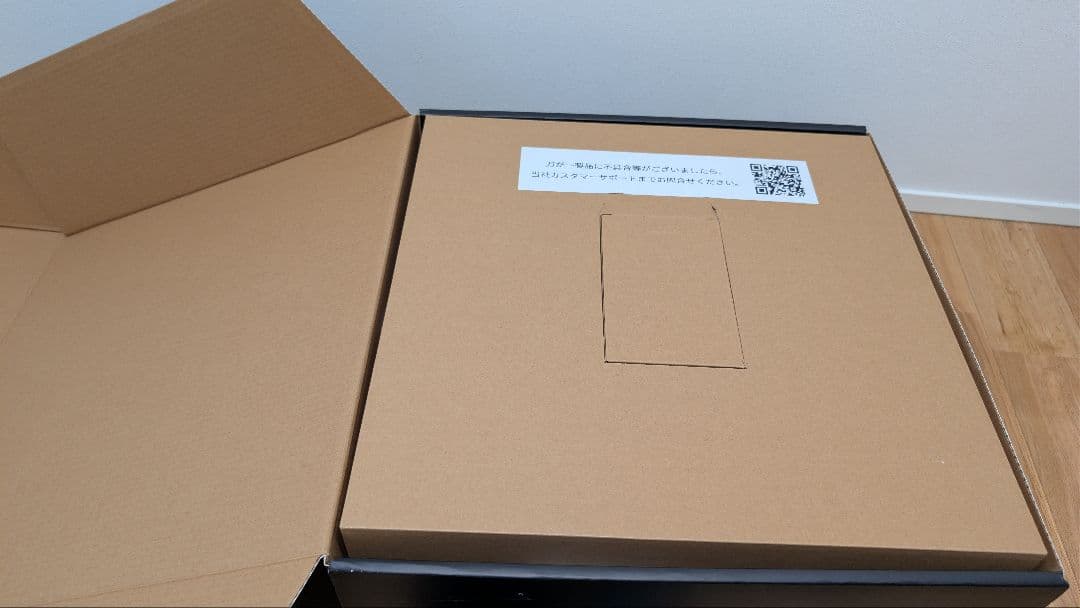 【美品】Anker Nebula Nova 天井プロジェクター　箱付属品あり