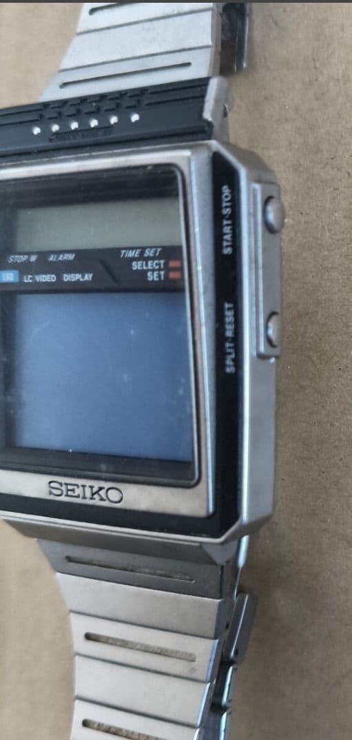 【激レア】SEIKO 液晶テレビ付き腕時計T001-5000　ヴィンテージ品