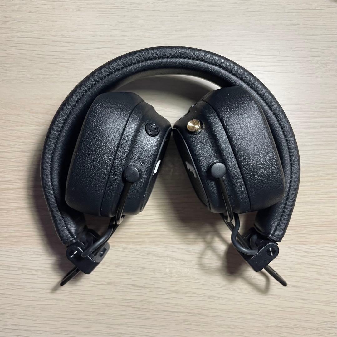 Marshall Major V ブラックワイヤレスヘッドホン