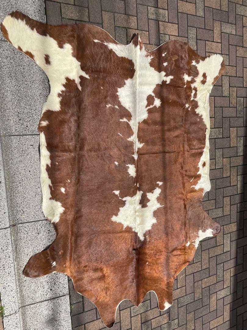 天然牛革ラグ 約210cm x 約195cm/本革大判本物/大きめカウラグ