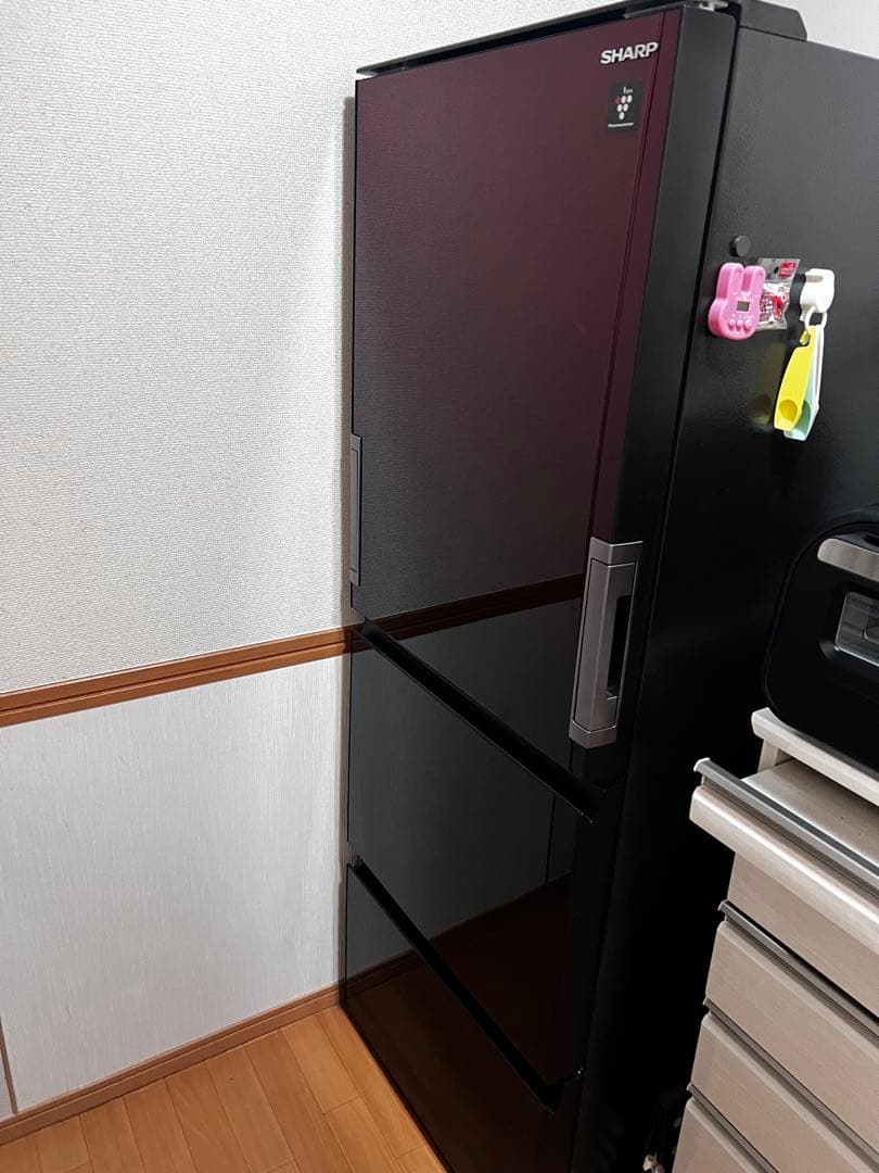 SHARP 冷蔵庫 SJ-GW35J レッド