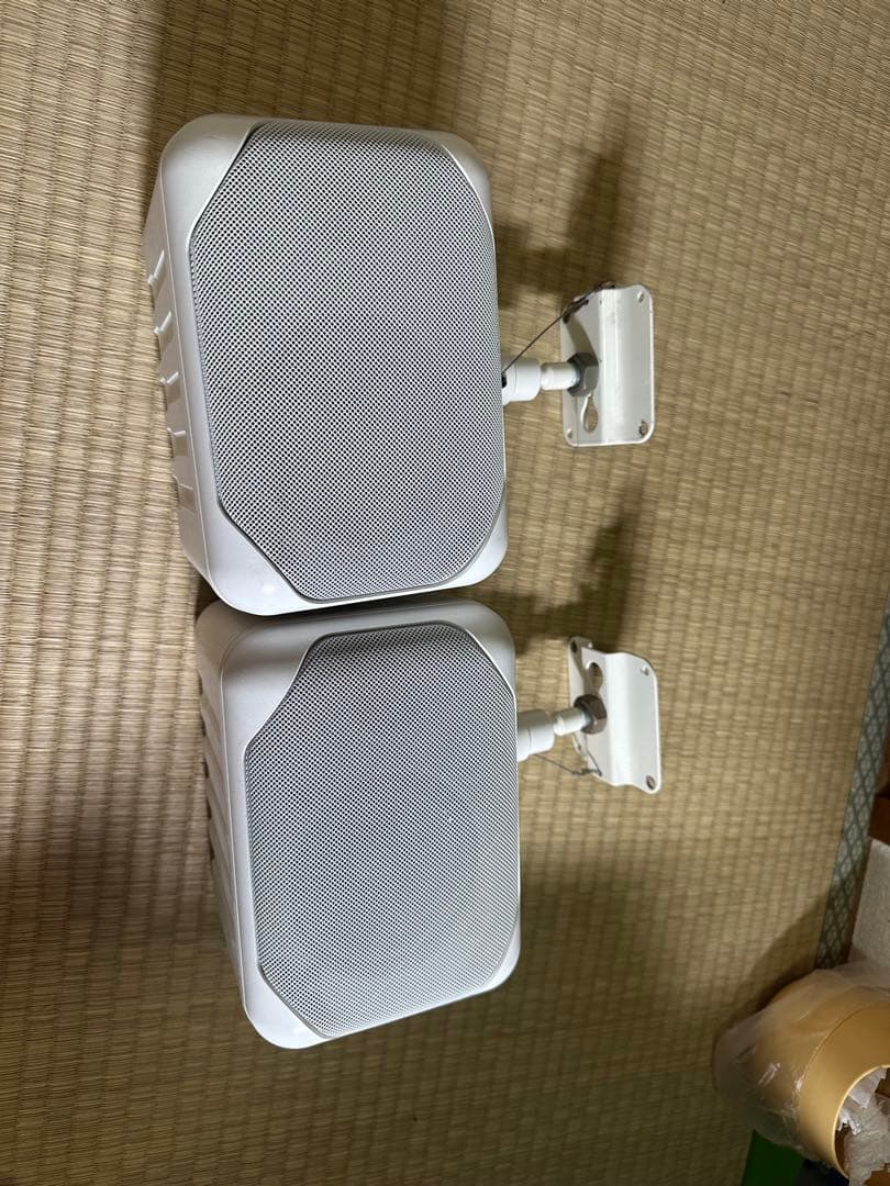 AV-635II ホワイトスピーカー 25W　マッシブ