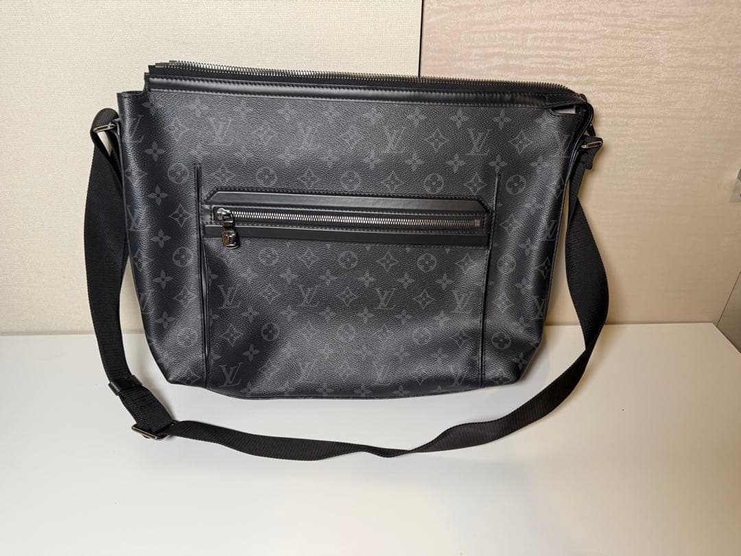 Louis Vuitton メッセンジャーバッグ