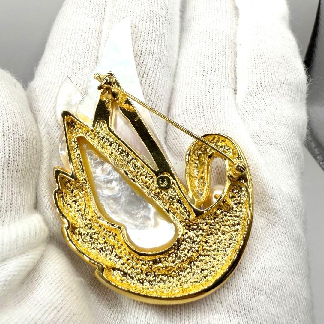 Tasaki 田崎真珠　あこや真珠　マザーオブパール　スワン　フォーマルブローチ