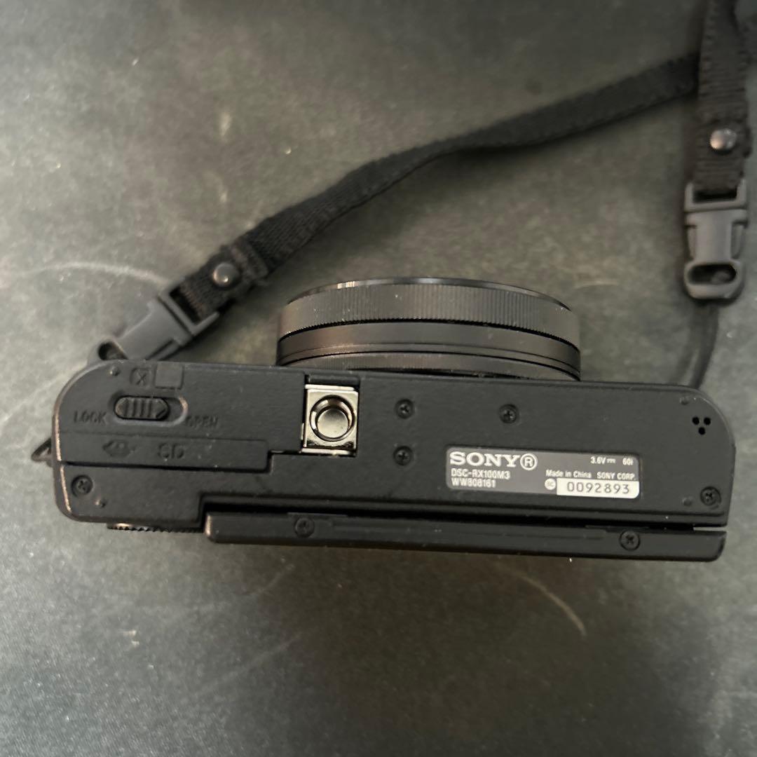SONY サイバーショット DSC-RX100M3