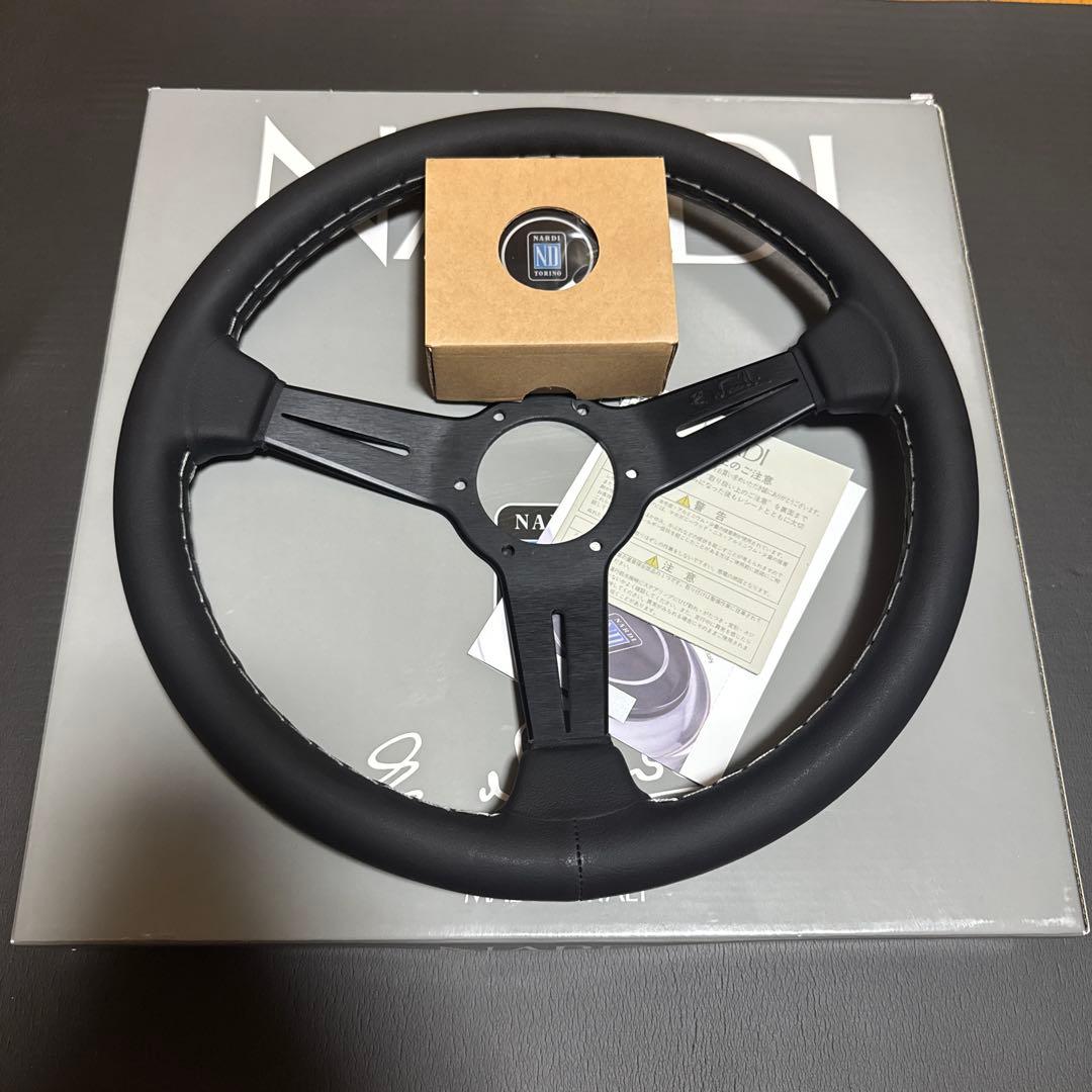 バ*ム様 ナルディ　CLASSIC ブラックレザー/ブラックスポーク（34φ）N