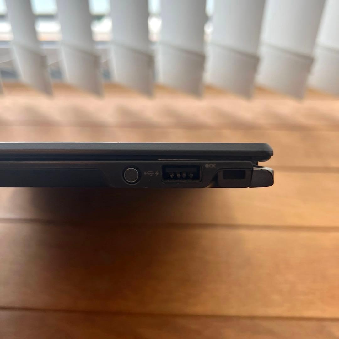 dynabook VZ72/DM PVZ72DM-NRA バッテリー変形