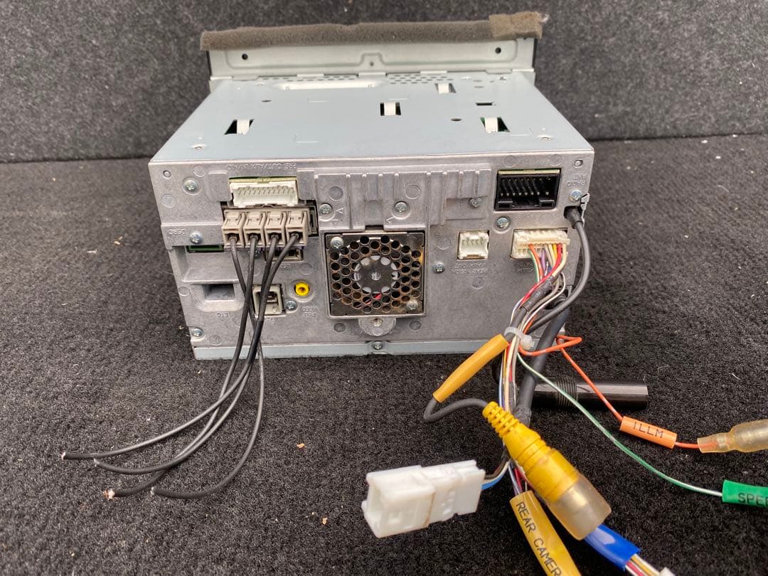 Alpine VIE-X088V 8インチオーディオビジュアルユニット