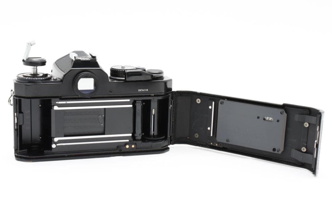 Nikon FE2 ボディ 《完動品》