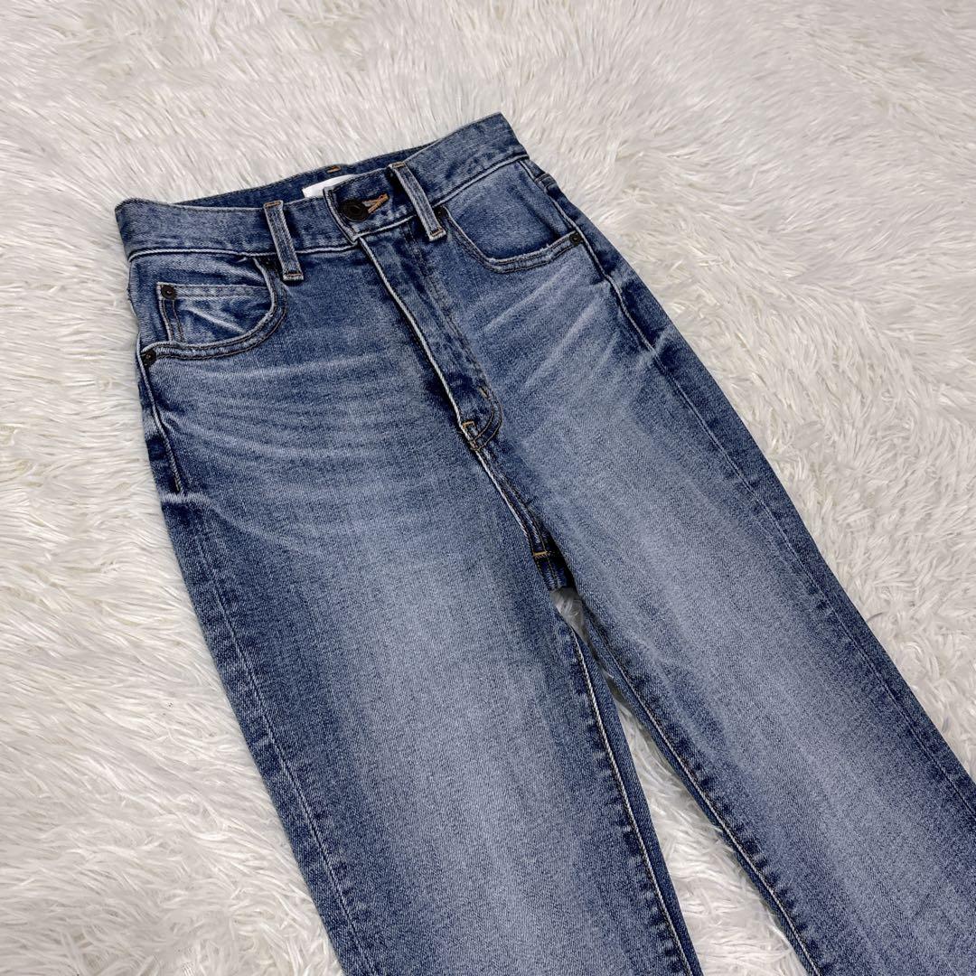 MOUSSY マウジー　MVS FLARE デニム　フレア　23 未使用級
