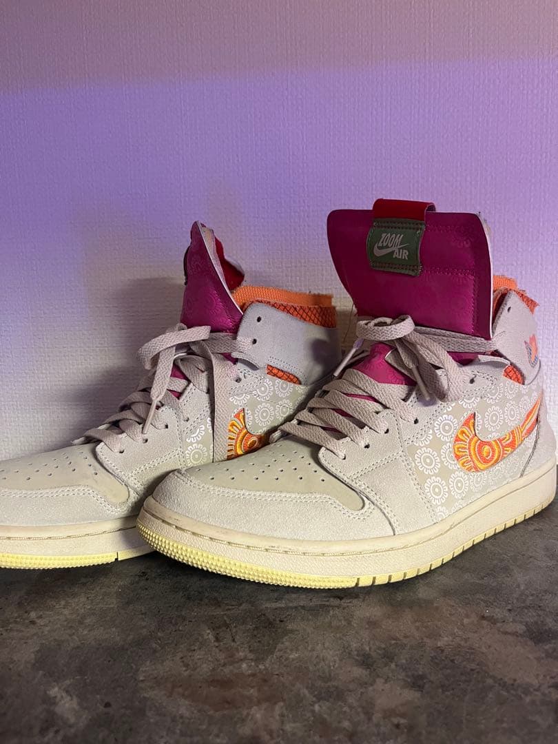 NIKE エアジョーダン ソモス