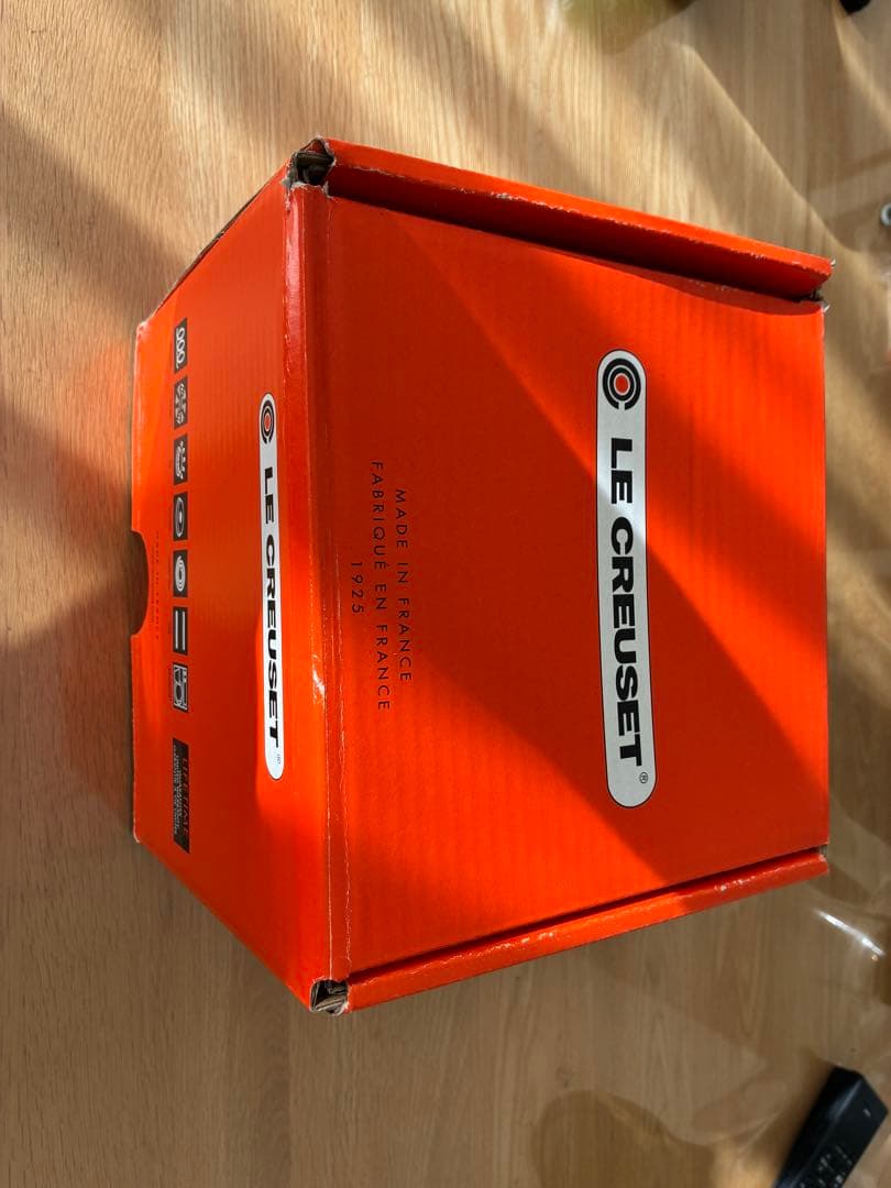 ル•クルーゼ　ココットエブリィ18 ブラック