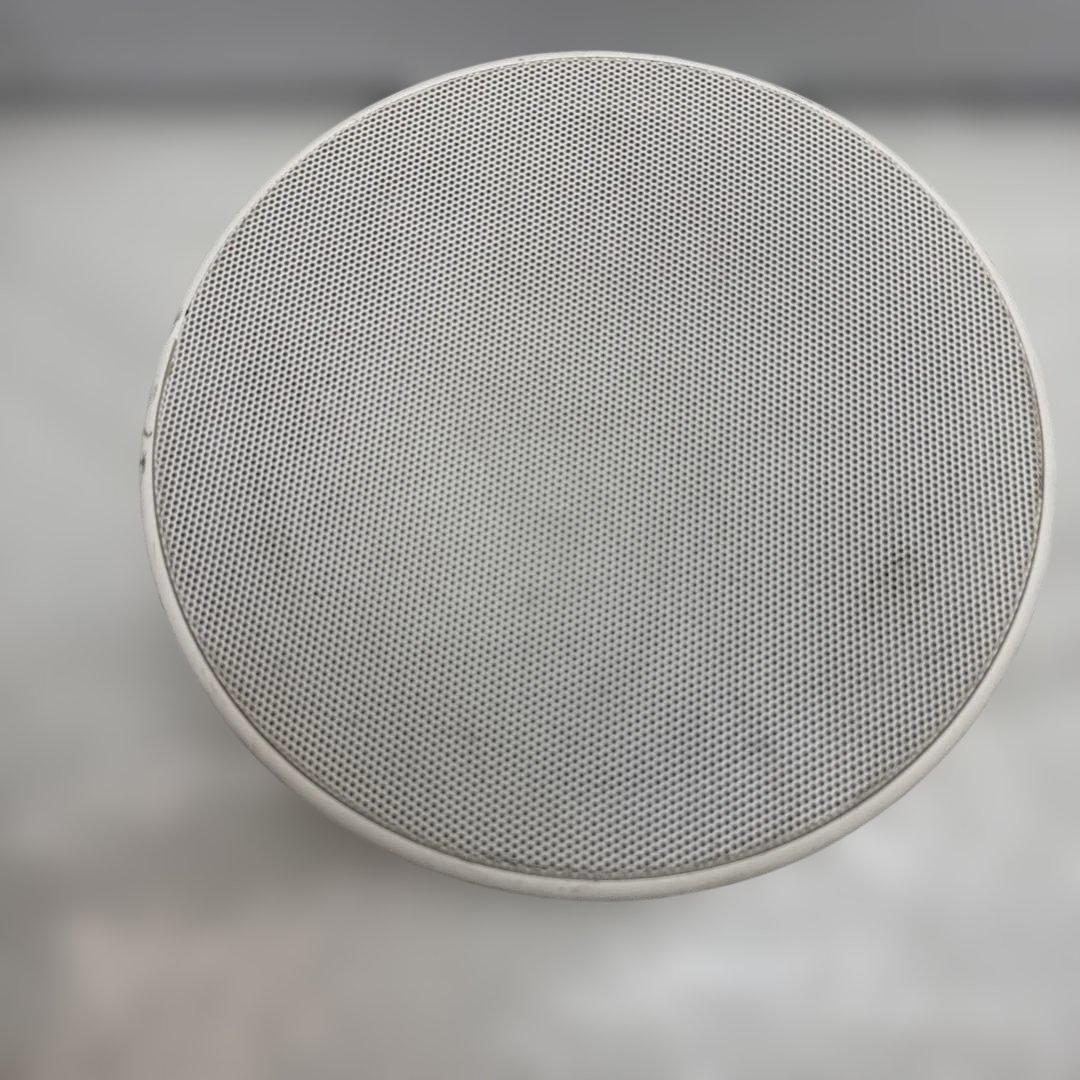 天井埋め込み型スピーカー KEF Ci160QR 一台