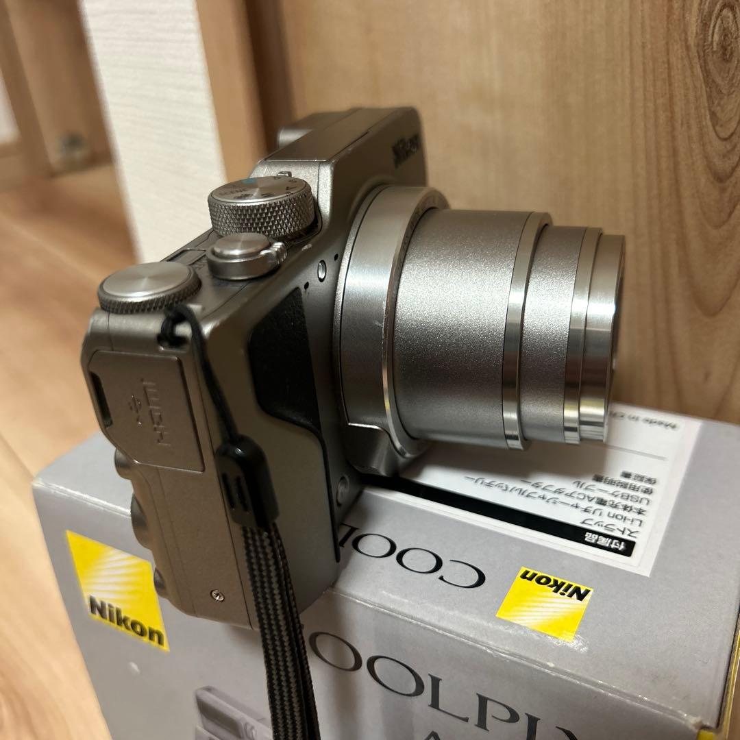 Nikon COOLPIX A1000 シルバーコンデジコンパクトデジタルカメラ