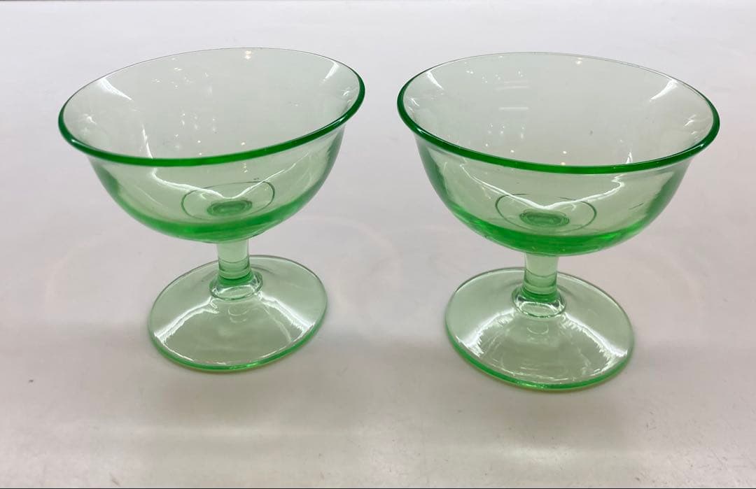 アンティーク　ウランガラス製 デザートグラス2個セット