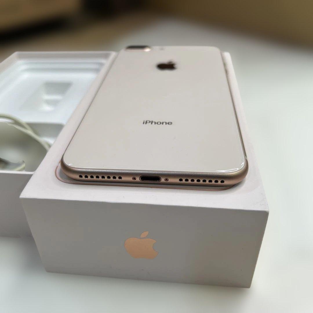 7174 【美品】100% iPhone8plus 256GB simロック解除