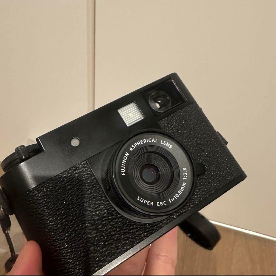 【最終値下】シャッター枚200枚 FUJIFILM X half ブラック