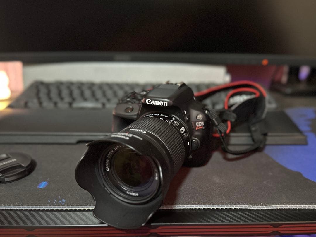 【Canon】EOS Kiss X7 ダブルズームキット ＋ 付属品多数